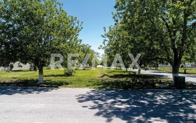 TERRENO EN VENTA EN FRACC. SAN ARMANDO