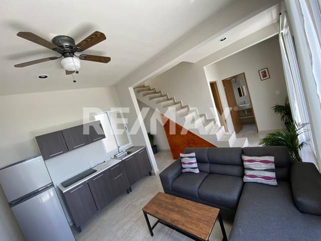 EN VENTA PENTHOUSE EN PLAYA DEL CARMEN.