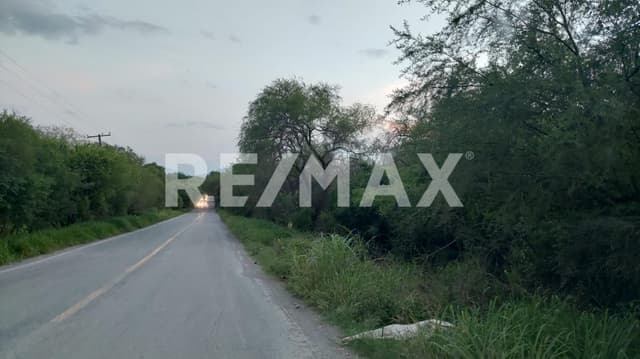 Venta Terreno Uso Mixto, La Morita, Montemorelos Nuevo León, México.