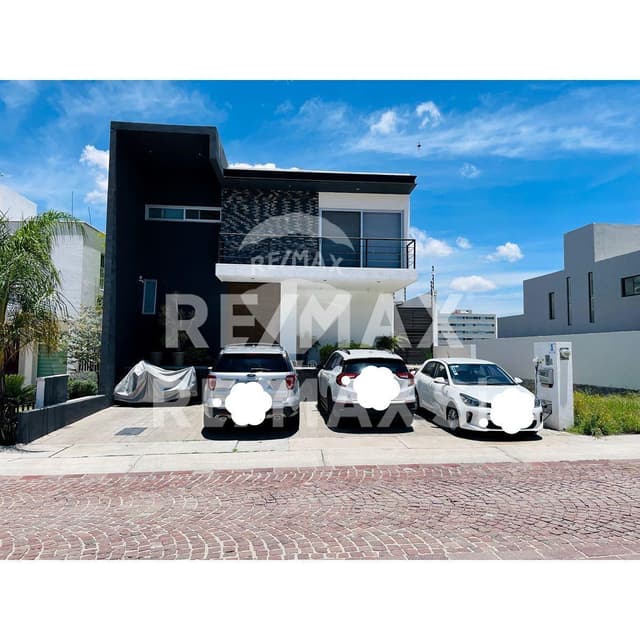 CASA VENTA JURIQUILLA CUMBRES DEL LAGO