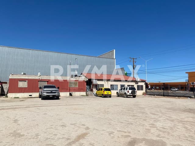 Terreno Comercial en Venta en Blvd. Lazaro Cárdenas