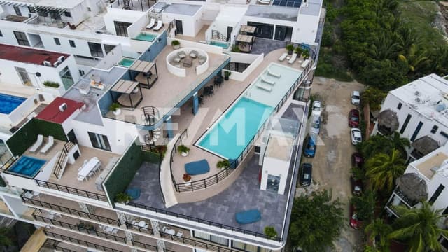 The Boat 2 Bedroom Condo For Sale with Lock-off System in Playa del Carmen