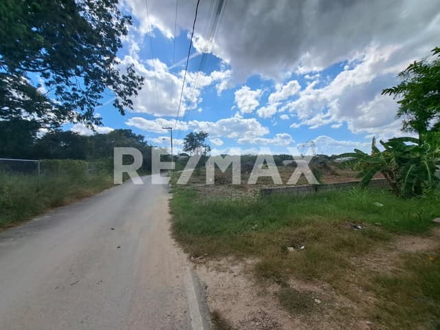 Terreno en venta para desarrollar en Margaritas Cholul, Mérida.