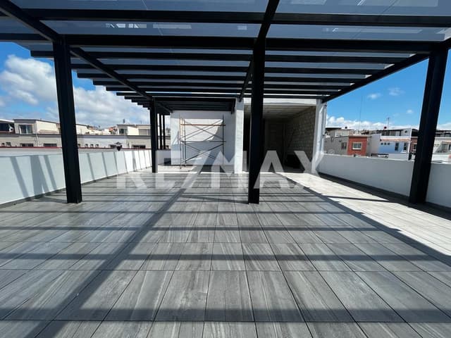 LOCAL CON TERRAZA EN RENTA DE 251.77 M2 CON VISTA AL MAR, TIJUANA B.C.
