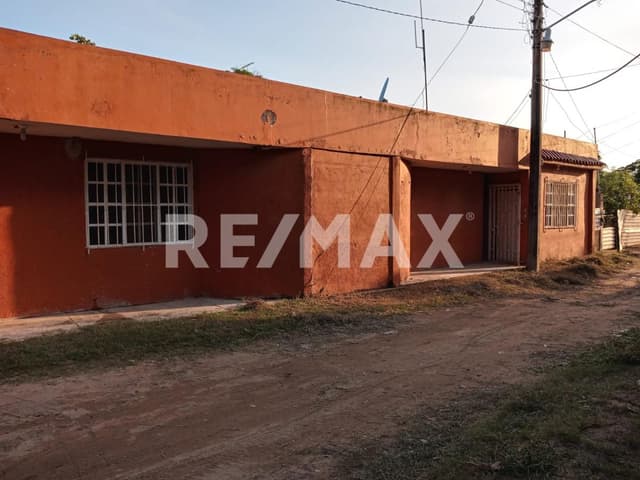 Casa Habitación a pie del Rio Coatzacoalcos