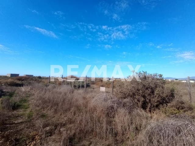 Terreno en venta a solo 200 metros de la Playa del Estero
