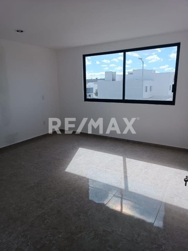 CASA NUEVA EN VENTA CIUDAD MADERAS EL MARQUES QUERETATO RCV231215B-IR