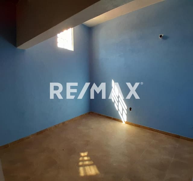 CASA EN VENTA EN SANTA ROSA JAUREGUI