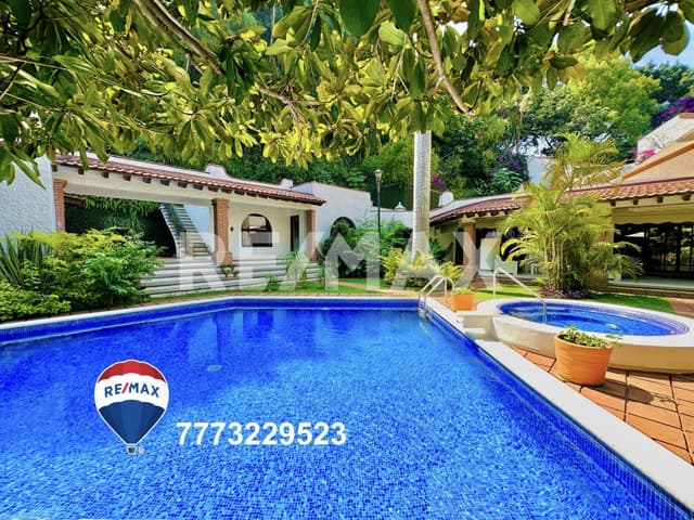 Venta de casa en Rancho Cortes, Cuernavaca, Morelos...Clave 4683