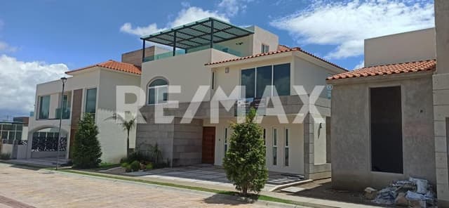 CASA EN VENTA METEPEC