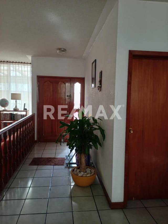 CASA EN VENTA COLONIA DEL PARQUE CELAYA