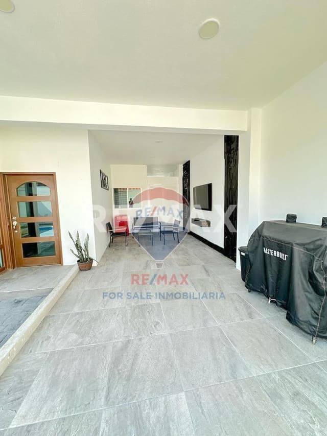 Venta de casa en fraccionamiento, Tequesquitengo, Morelos…Clave 4700