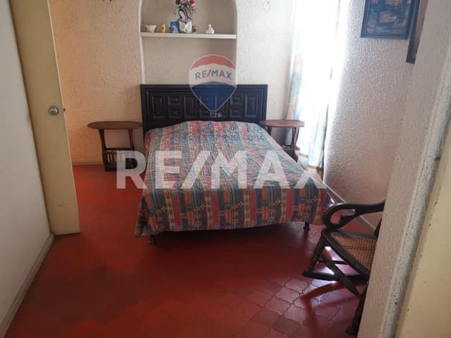 Se vende como terreno, Acapatzingo, Morelos...Clave 4701