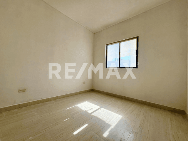 CASA EN VENTA EN OSCAR FLORES TAPIA