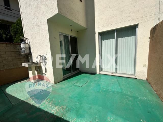 Venta de casa en condominio, Centro de Zapata, Morelos...Clave 4781