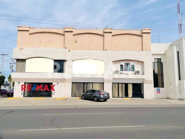 Edificio o local comercial en renta en esquina ubicado en Navarrete y Monteverde en colonia Valle Hermoso de Hermosillo, Sonora.