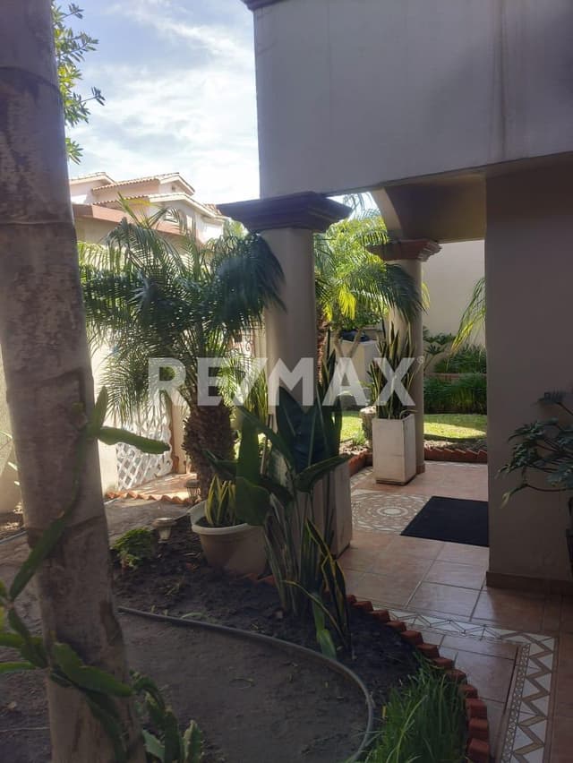 Se vende hermosa Residencia en Fraccionamiento Juan Diego Residencial