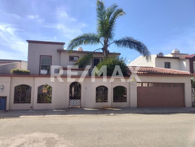 Se vende hermosa Residencia en Fraccionamiento Juan Diego Residencial