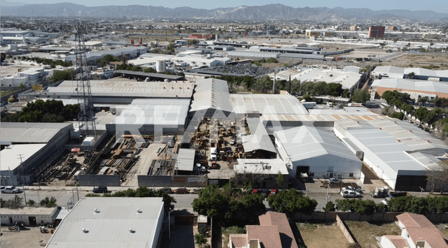 Terreno - Industrial en Venta - 5