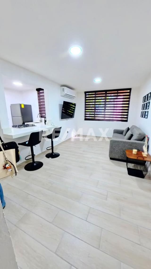 Departamento en Venta – Villa Versalles | Moderno, Amueblado y en Ubicación Privilegiada