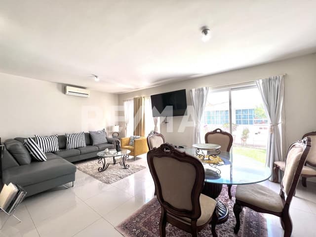 CASA EN VENTA EN LOS VIÑEDOS