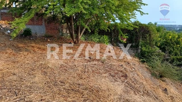 Venta de terreno Fraccionamiento Club de Golf Santa Fe, Xochitepec, Morelos…Clave 5023