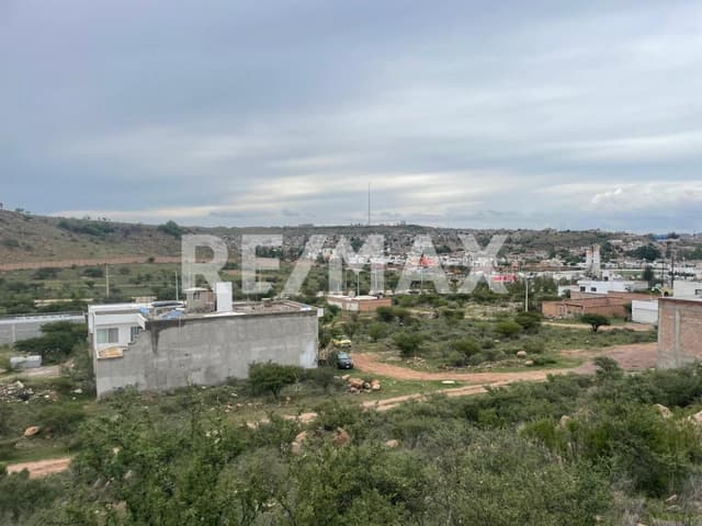 Terreno en venta en la Colonia del Bosque Excelente Vista panorámica y Ubicación