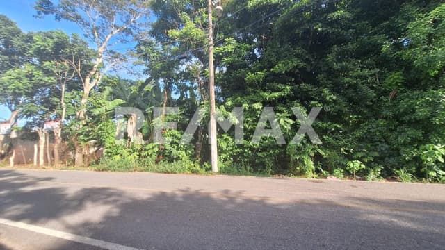 TERRENO EN VENTA O RENTA EN ANACLETO CANABAL 3RA SECCIÓN