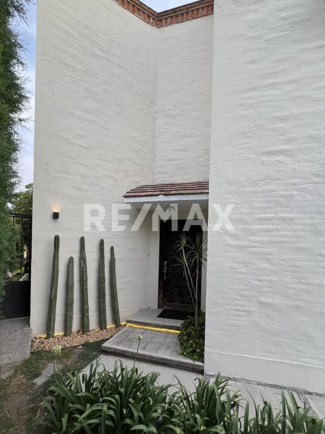 CASA EN VENTA PRADERAS DE LA HACIENDA CELAYA