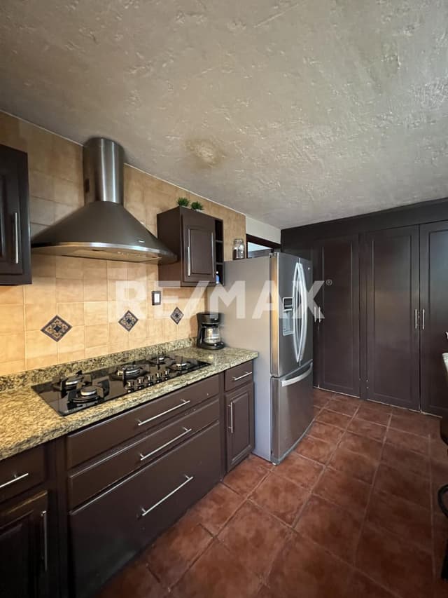 CASA EN VENTA PRADERAS DE LA HACIENDA CELAYA