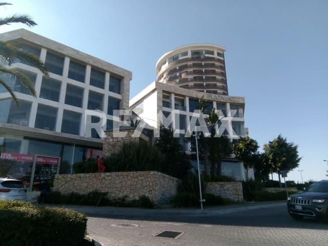 Local en renta en Plaza Jazz, Lomas de Angelópolis