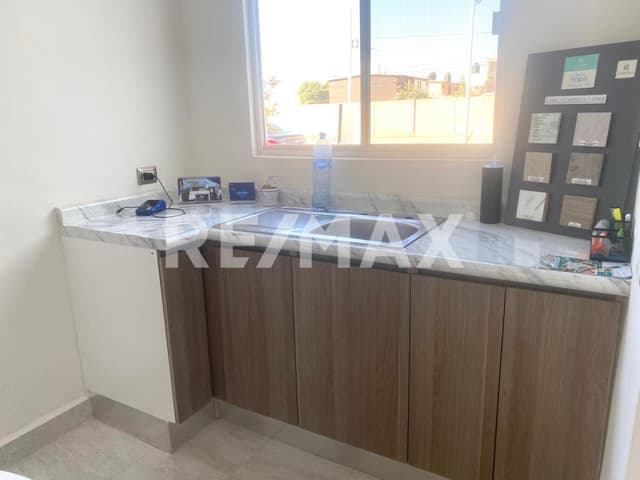 CASA EN VENTA EN FIDEL VELÁZQUEZ