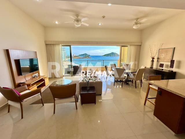 CONDOMINIO EN VENTA EN LAS GAVIAS GRAND