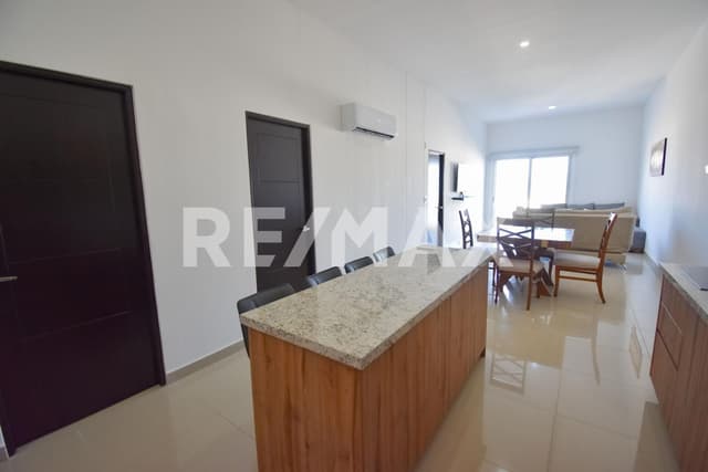 CONDOMINIO A PASOS DEL MAR EN VENTA EN TORRE ALBA