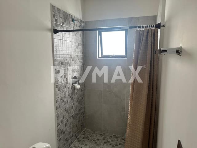 VIÑEDOS DEL MAR - CASA EN VENTA - ENSENADA