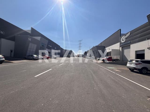 Bodega Industrial en Renta Parque PyME El Marques