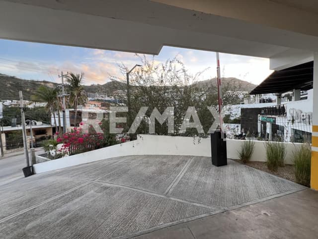 Walking Distance to Cabo Marina, PENTHOUSE LIBERTAD TOWER 401