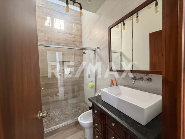 Preciosa casa en venta en Sábalo Cuntry