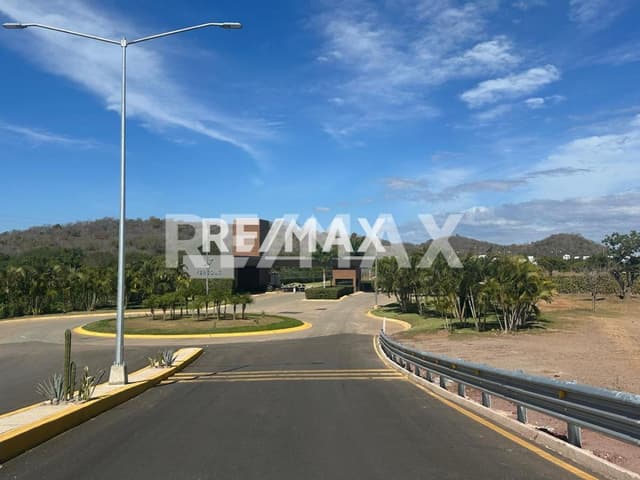 TERRENO EN VENTA EN VEREDAS DEL MAR