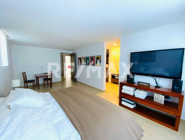 RCR CASA RENTA AMUEBLADA ZAKIA EL MOTIVO