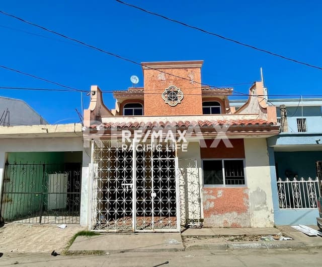 CASA EN VENTA EN LUIS ECHEVERRIA