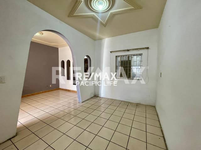 CASA EN VENTA EN LUIS ECHEVERRIA