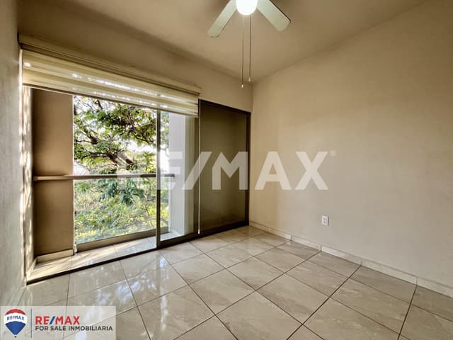 Venta de departamento con elevador, Lomas de Cortés, Cuernavaca, Morelos...Clave 5442