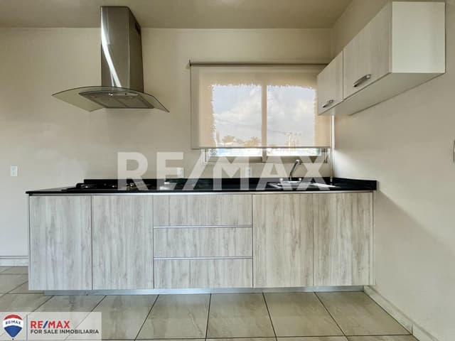 Venta de departamento con elevador, Lomas de Cortés, Cuernavaca, Morelos...Clave 5442