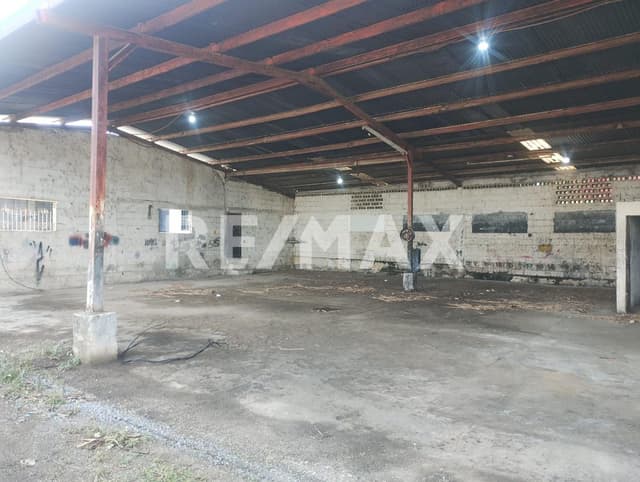 Venta de Terreno Comercial en Montemorelos, N.L.