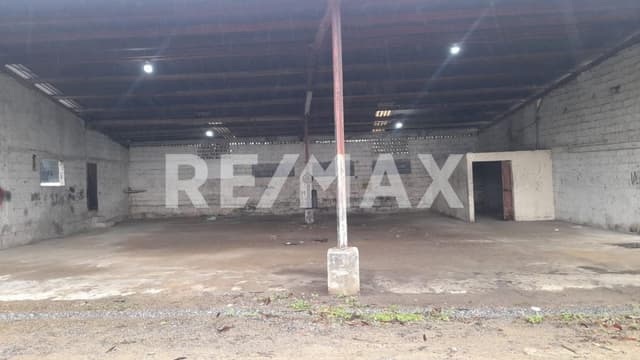 Venta de Terreno Comercial en Montemorelos, N.L.