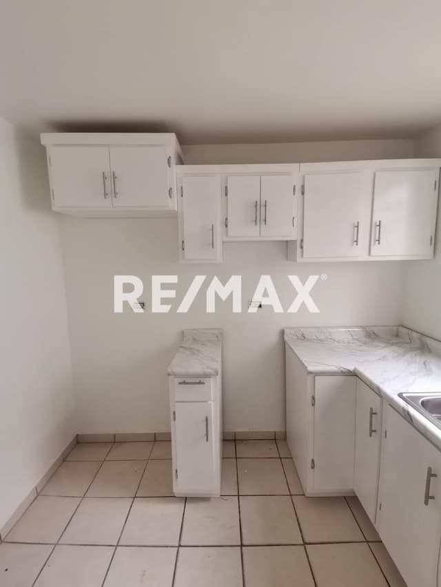 CASA EN VENTA EN RESIDENCIAL CEDROS (SEGUNDA SECCION) TIJUANA