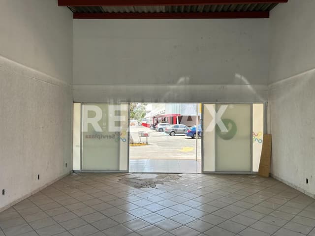 Local en en renta SERVIPLAZA SANTA MÓNICA en Carretera México - Querétaro en Colonia Poniente Santa Mónica