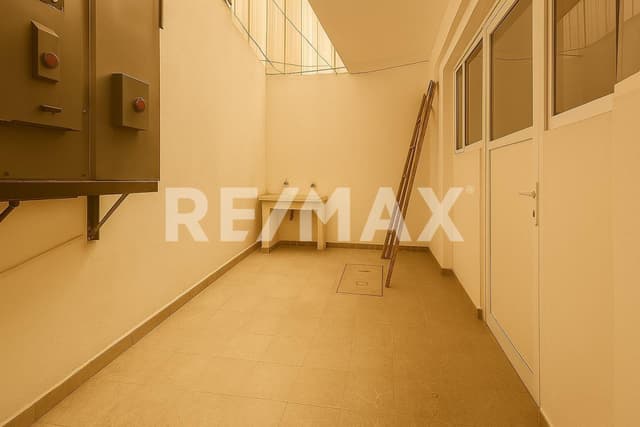 Residencia de Lujo en Calacoaya con Terraza y Vista en Rincón Colonial