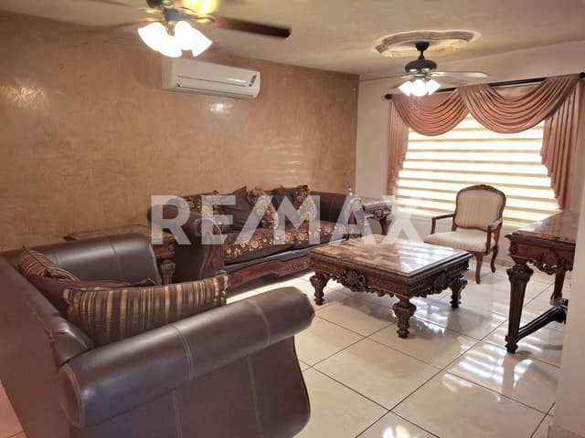 Casa en venta en colonia Ley 57 de Hermosillo, Sonora.